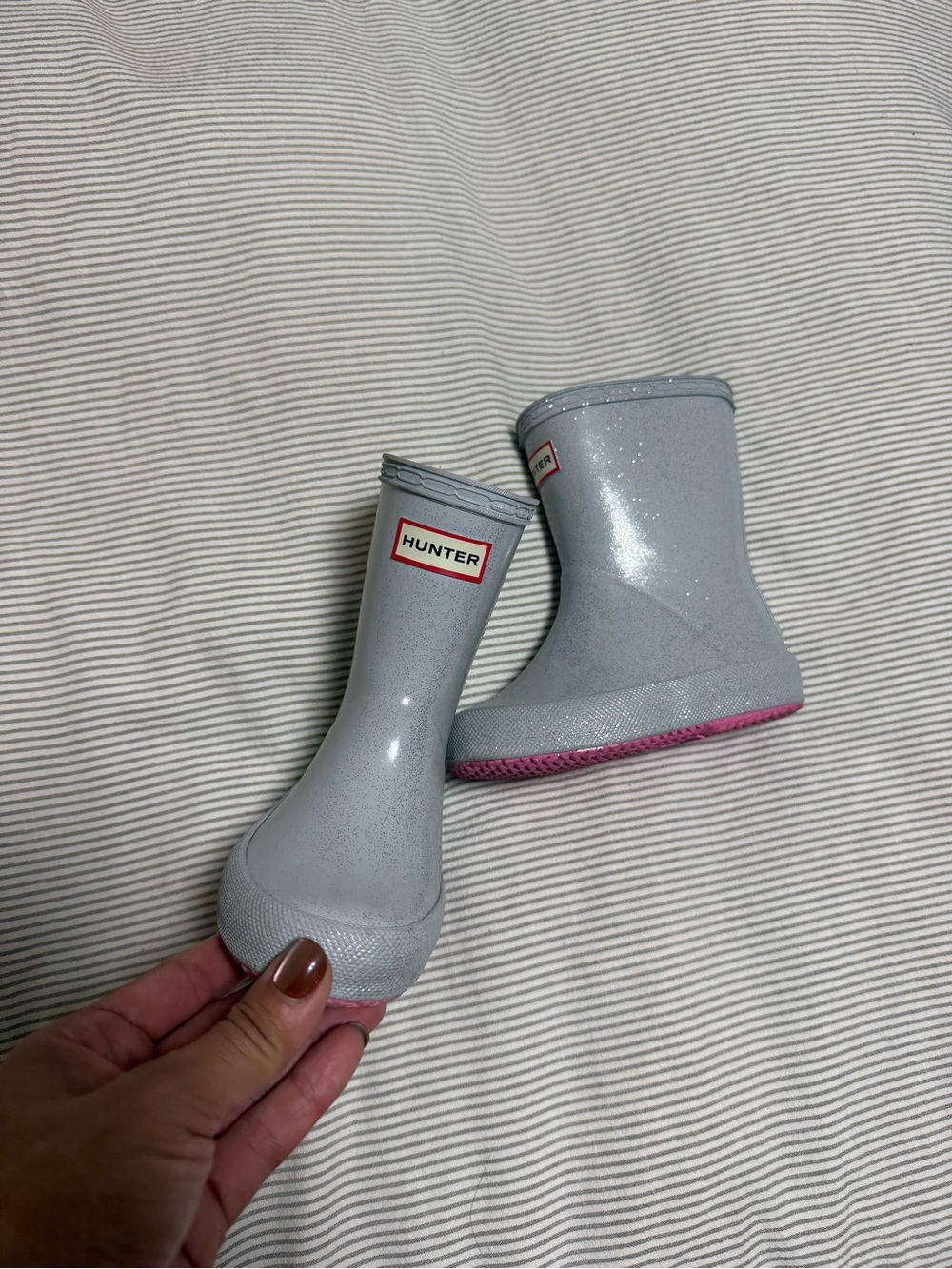 Hunter Kids' Glitter Rain Boots - Light Blue with Pink Sole